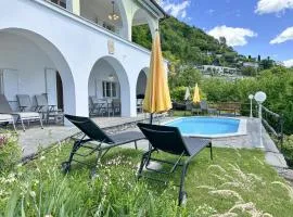 Villa Grande Dame by Fewotessin