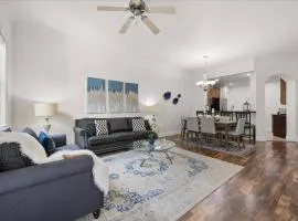 3 Bedrooms 2 Bathrooms Reunion 7509-303MD