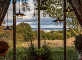 The Nest at The Woodmans، فندق في Whickham