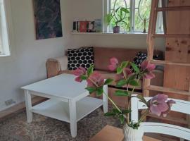 Cozy Cabin near Balka Beach with outdoor toilet and kitchen – hotel w Nexø