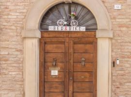 Antica Dimora Sforza Bed & Bike, hotel en Corinaldo