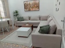Cosy Hub In Central Tunis 5min from Medina