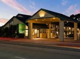 Scottish Fairway Inn