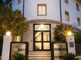 Primo Hotel