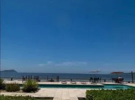 Refúgio exclusivo Beira Mar com Piscina Privativa