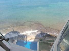 Oceanview Waridi services apt- Coral Sands apt nyali, khách sạn ở Mombasa