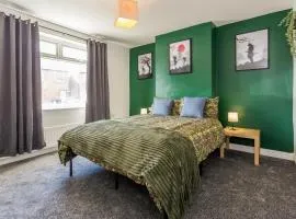 Brand New apartment in Newcastle Upon Tyne with free parking