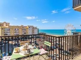 Bedo House Beach Front - Happy Rentals