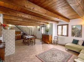Ampio living e 3 camere tra le colline di Urbino