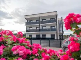 Nejla Apartmani Stoj