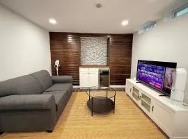 Stylish Private Studio Steps to Lake Ontario