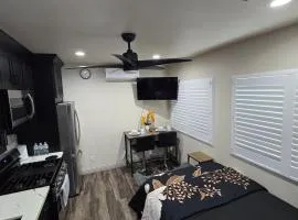Cozy Tiny Home For 2 People Studio Type