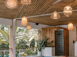 Happiness Hostel Siargao, khách sạn ở General Luna