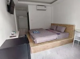 บุญหยู พูลรีสอร์ท - BoonYu Pool Resort