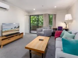 Central 2-bed Apartment with Gym and Spa