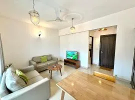 Cozy Assagao 1BHK Apartment with Pool, WiFi & Near Hotspots