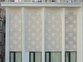 Taj Mahal Hotel, Panjagutta