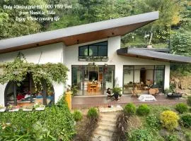 Doc Chill - Mountain View Villa near Hanoi with Spring Infinity Pool