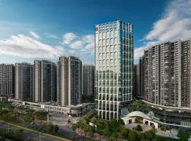 HUALUXE Shenzhen Bao'an