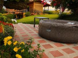 Finca Cercanías Marinilla - Casa Campestre, hotel i Marinilla