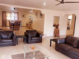 Portersville Private Lodge, Hotel in Freetown