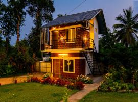 Avocado Cottages by Alaya Stays, Coorg, hotel i Suntikoppa