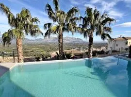 Villa Titulabo