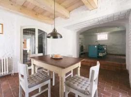 Rabi Lodge - Design Stay in Former Synagogue