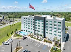 Holiday Inn Express & Suites Fort Walton Beach - Eglin Area by IHG, hotel en Fort Walton Beach