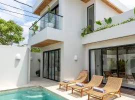 2BR Villa in Bingin - Rooftop Jacuzzi & Sauna