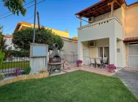 Aegean Sands Coastal villa with garden in the heart of Siviri