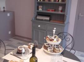 Jeanne et Compagnie、Loscouët-sur-MeuのB&B