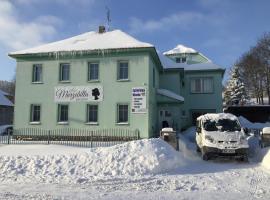 Guest House Marzebilla Pernink – pensjonat w mieście Abertamy