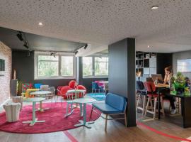 ibis Styles Lyon Bron Eurexpo, hôtel à Bron