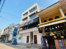 Collection O Lamoon Patong