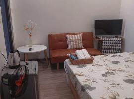 GÂY THƯƠNG NHỚ Homestay Phòng tầng cao với phòng tắm riêng trong Vinhomes Grand Park, hotel din Long Bình