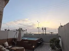 SeaSide Villa