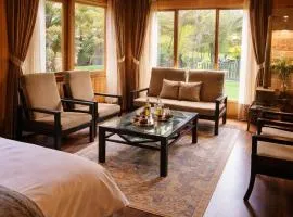 River Retreat Resort