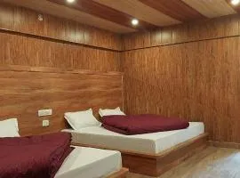 Shri Maheswar guest house