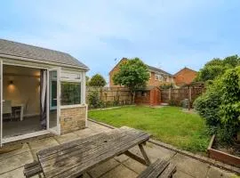 Charming house with Garden in Aylesbury