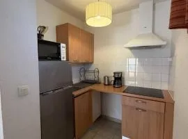 Appartement 2 chambres dans résidence avec piscine