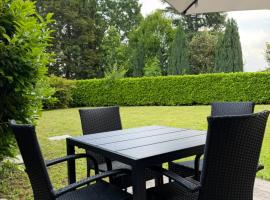 Appartamento con giardino vicino Como e Milano, hotel sa Guanzate