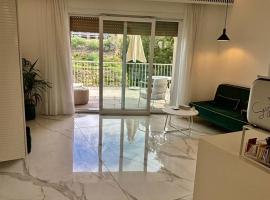 Viesnīca S'O Suites Tropea Tropejā