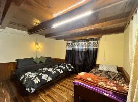 Negi Wooden House