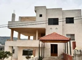 apartment between ajloun castle and Jerash ruins