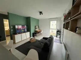 Appartement Balcon & Parking privé 1km du centre
