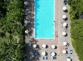 Camping Mar y Sierra, hotel en Mondolfo