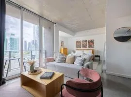 Stylish Pool Stay Near Brickell & Beach