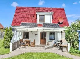 Holiday Home Behagliches Ferienhaus mit Garten und Terrasse by Interhome