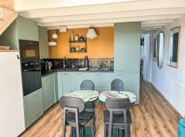 Apartment Apartment Blue dream in Strandnähe by Interhome